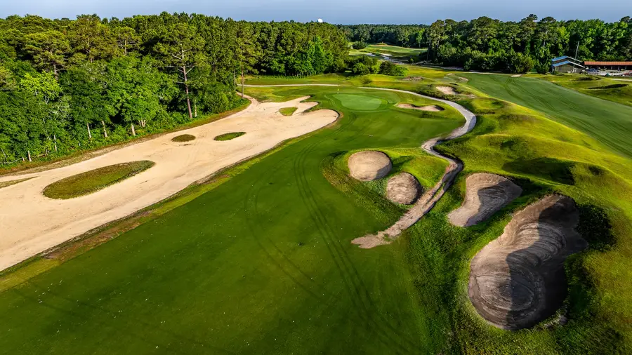 Barefoot Resort – Dye Course, view 3