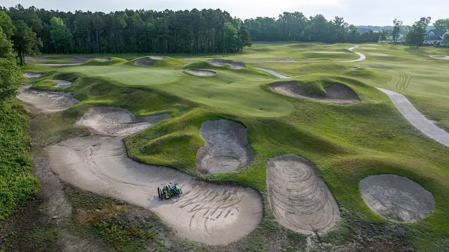 Barefoot Resort – Dye Course, view 5
