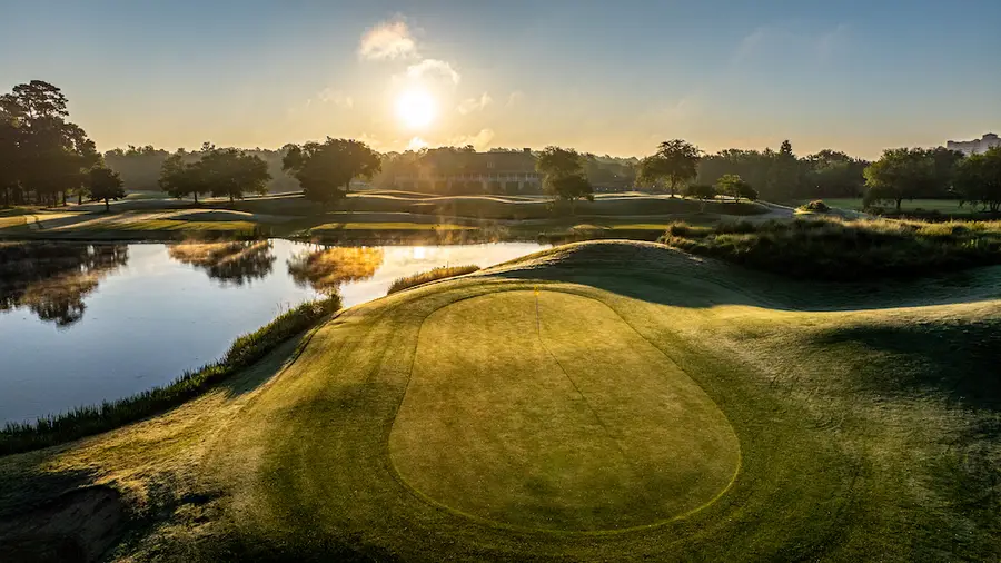 Barefoot Resort – Love Course, view 3
